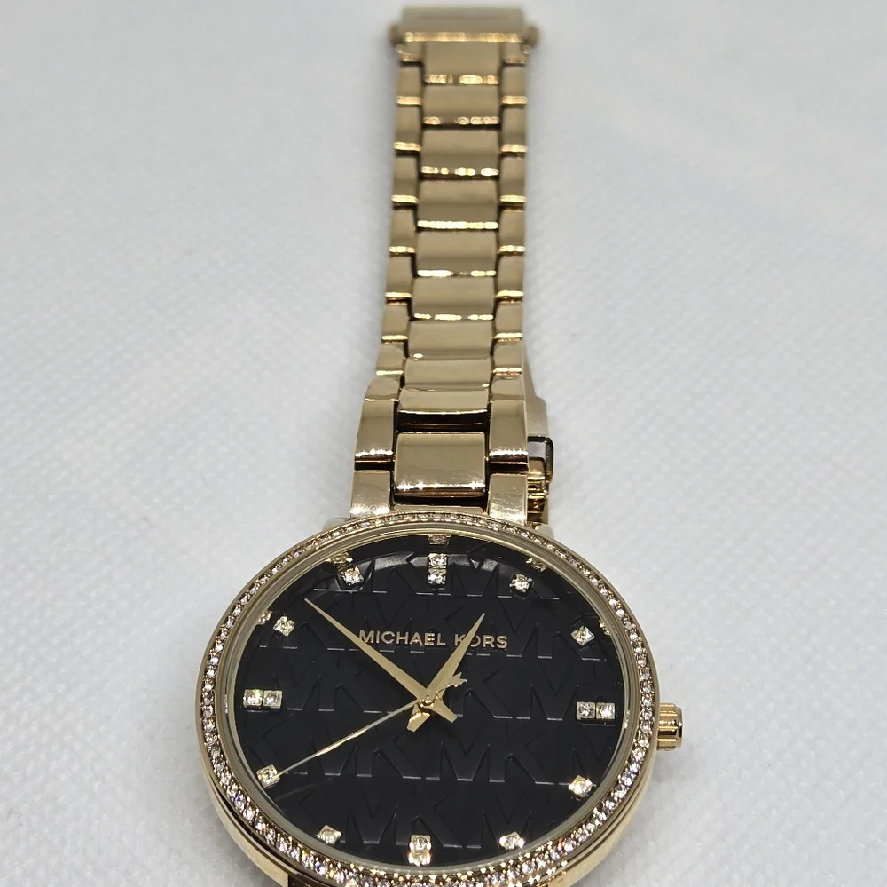 Michael Kors Gold Women Watch - Picture 12 of 16